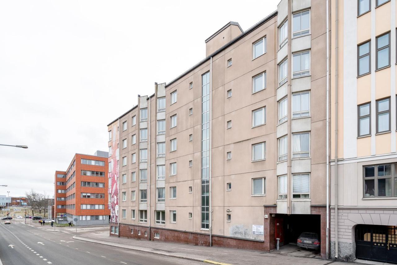 Hiisi Homes Helsinki Soernaeinen 外观 照片